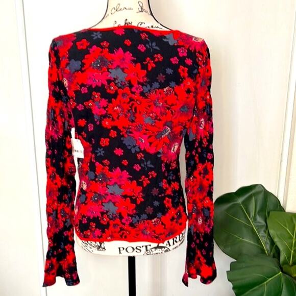 NWT! FREE PEOPLE Venice Floral Tie Front Top Size Small - Picture 6 of 8